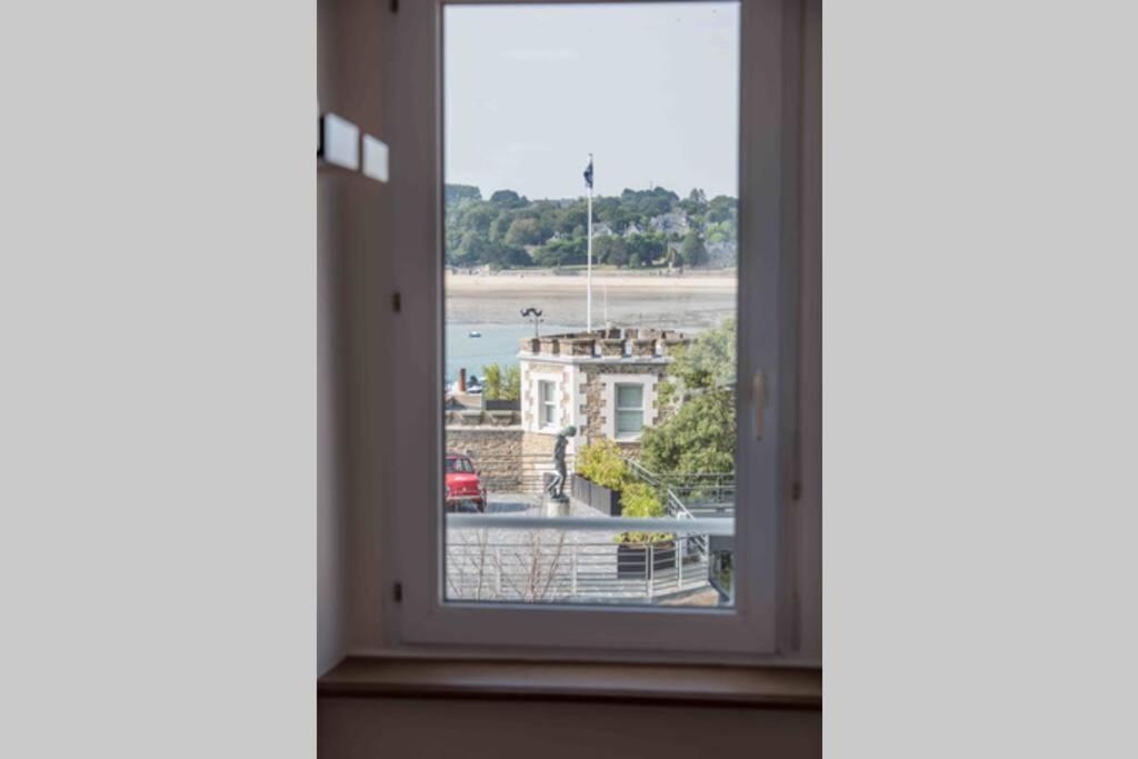 Dinard, très bel appartement***** avec vue sur mer Esterno foto