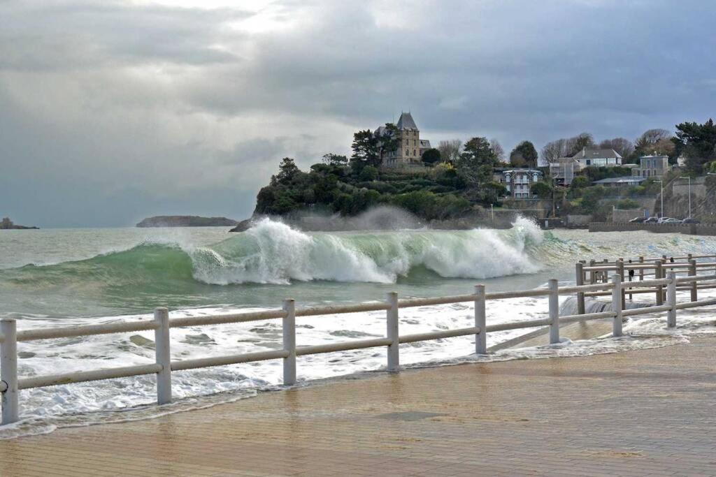 Dinard, très bel appartement***** avec vue sur mer Esterno foto